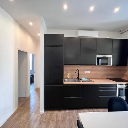 3 Chambres, Piscine Privee Et Parking Apartmán *